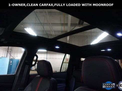 Used 2024 Chevrolet Traverse RS w/ LPO, Floor Liner Package image 19