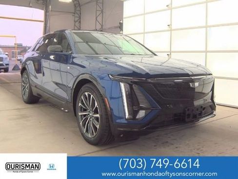 Used 2024 Cadillac Lyriq Sport image 1