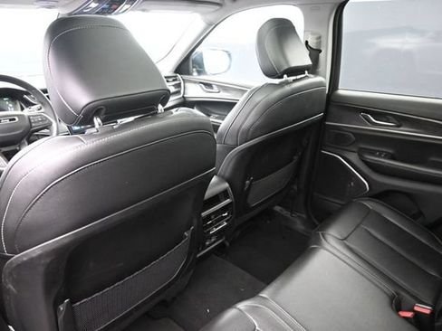 Used 2024 Jeep Grand Cherokee Limited 4xe AWD/4WD image 36