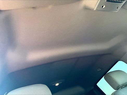 Used 2019 Ford F250 XLT w/ XLT Premium Package AWD/4WD image 15