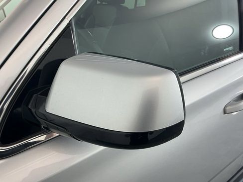 Used 2018 Chevrolet Tahoe LT image 8