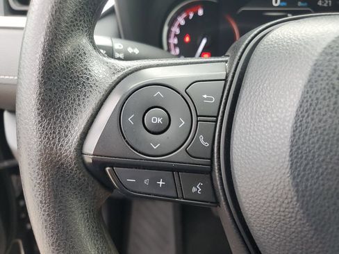 Used 2024 Toyota RAV4 XLE FWD image 18