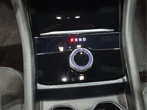 Used 2025 Jeep Grand Cherokee L Laredo w/ MOPAR Finishing Package AWD/4WD image 17