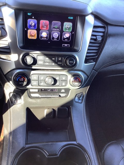 Used 2017 Chevrolet Tahoe LT w/ LT Signature Package AWD/4WD image 2