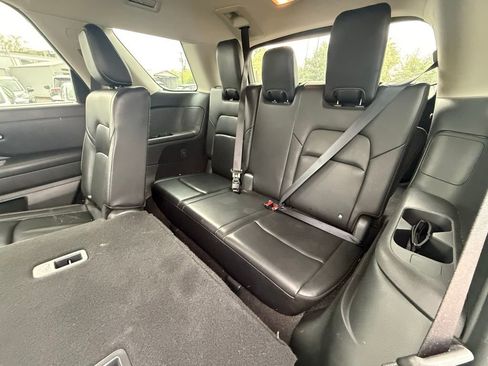 Used 2023 Nissan Pathfinder SL w/ Cargo Package AWD/4WD image 8