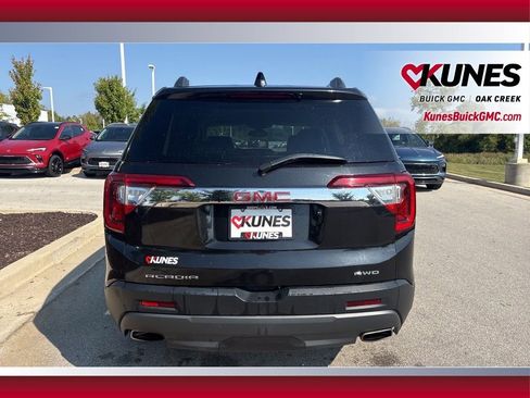 Used 2023 GMC Acadia SLT image 5