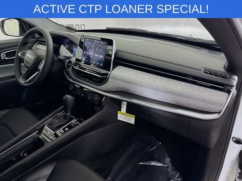 New 2026 Jeep Compass Latitude image 26