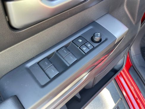 New 2026 Toyota Tundra SR5 image 5