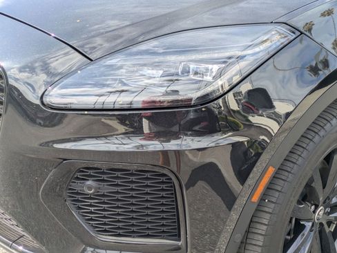 Used 2024 Jaguar E-PACE R-Dynamic SE AWD/4WD image 9