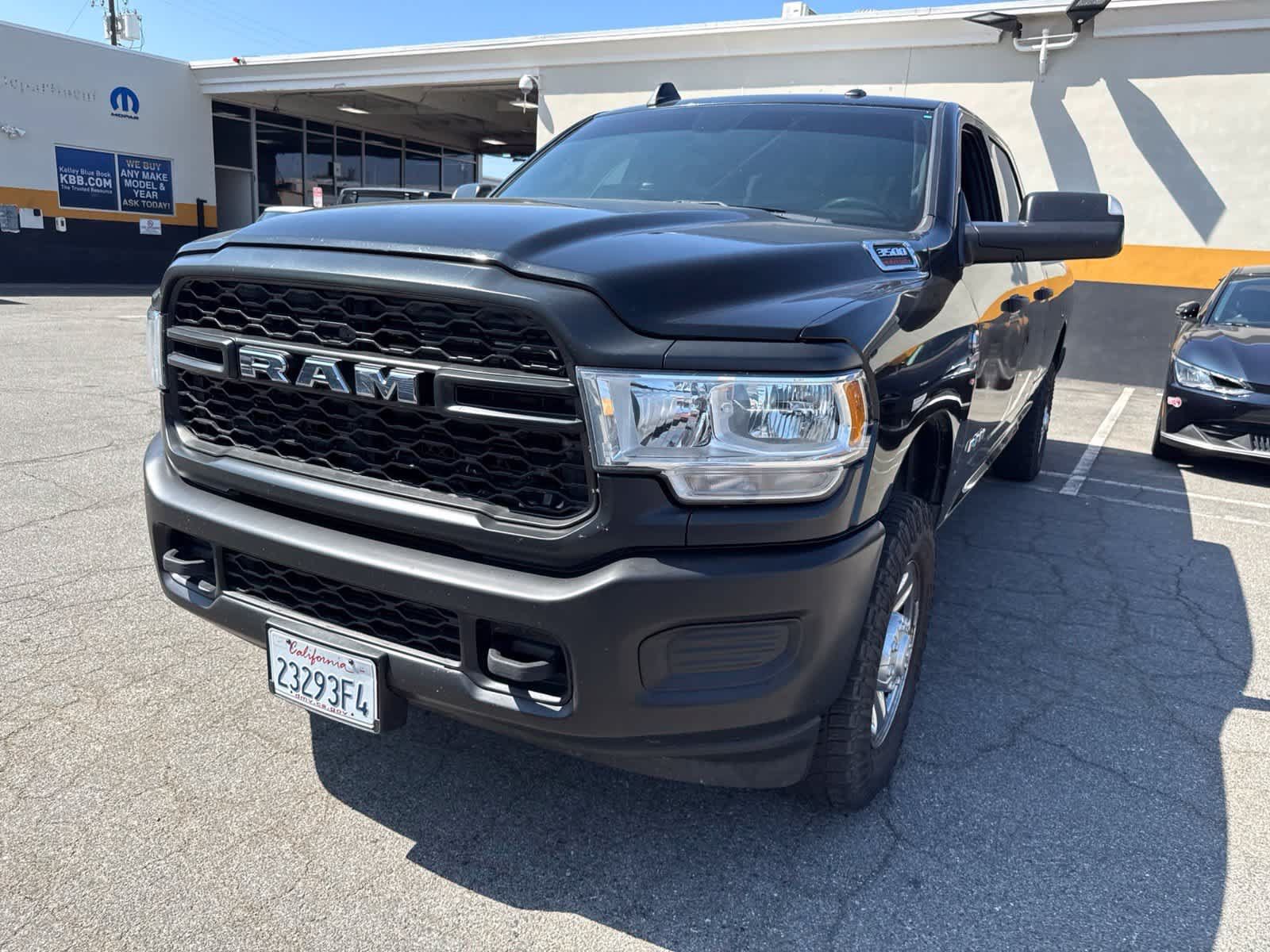 Used 2022 RAM 3500 Tradesman AWD/4WD image 2