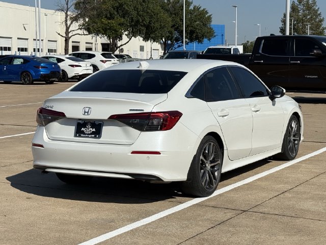 Used 2022 Honda Civic Touring image 4