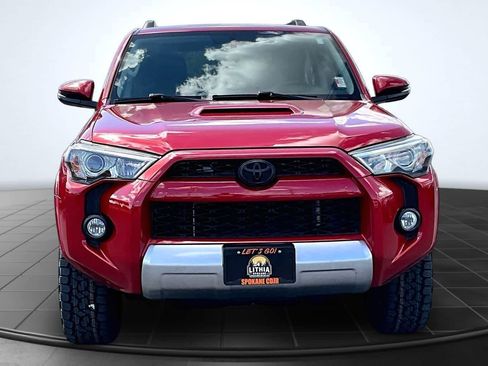 Used 2019 Toyota 4Runner TRD Off-Road Premium AWD/4WD image 6