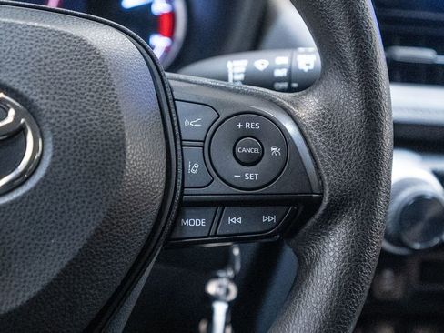 Used 2024 Toyota RAV4 LE image 27