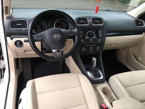 Used 2013 Volkswagen Jetta TDI FWD image 23