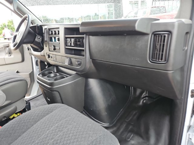 Used 2025 Chevrolet Express 2500 w/ Driver Convenience Package RWD image 21