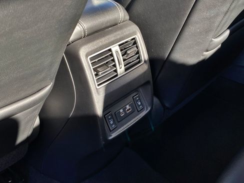 Used 2023 Nissan Maxima SL image 28