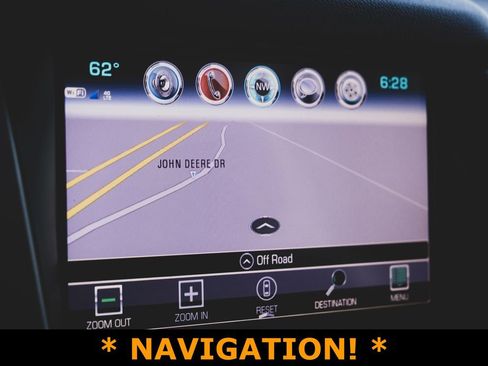 Used 2018 GMC Yukon XL SLT w/ Open Road Package image 3