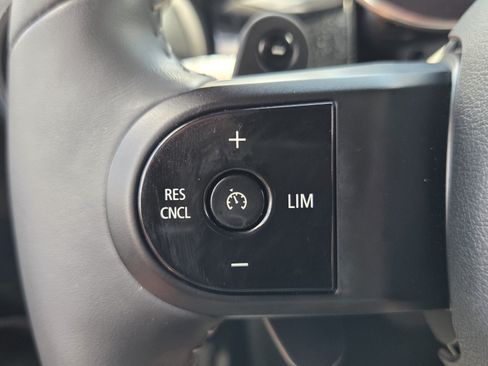 Used 2024 MINI Cooper S FWD image 28