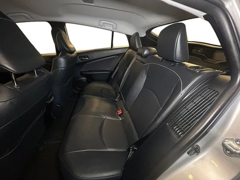 Used 2021 Toyota Prius Prime XLE image 13