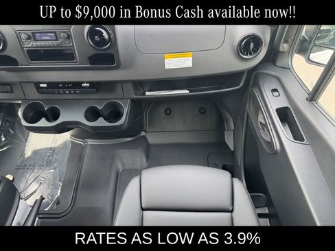 New 2025 Mercedes-Benz Sprinter 2500 image 21