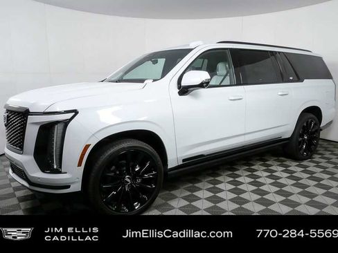 Certified 2026 Cadillac Escalade ESV Platinum Sport w/ LPO, ONYX Package AWD/4WD image 2