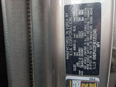 Used 2024 Kia Sportage LX image 23