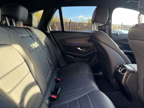 Used 2022 Mercedes-Benz GLC 300 4MATIC image 26