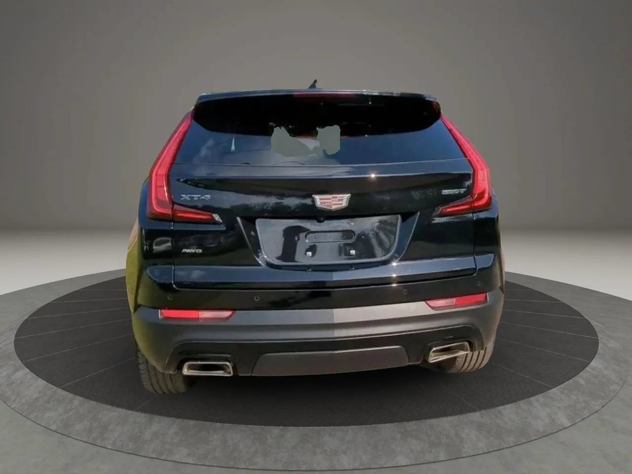 Used 2023 Cadillac XT4 Luxury w/ Cold Weather Package AWD/4WD image 3