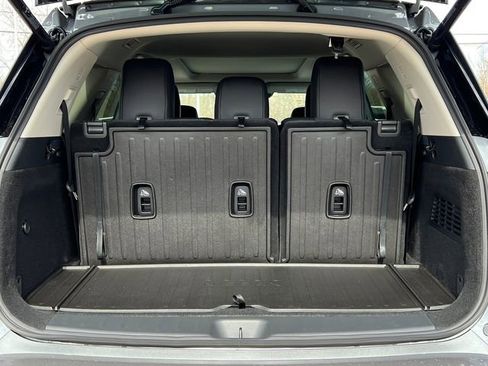 New 2026 Nissan Pathfinder Platinum image 43