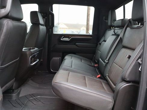 Used 2025 Chevrolet Silverado 2500 High Country w/ High Country Premium Package image 46