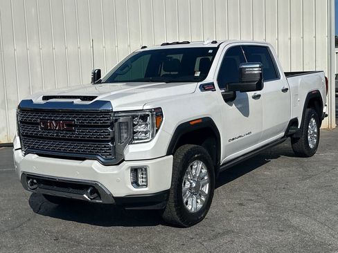 Used 2022 GMC Sierra 2500 Denali image 2