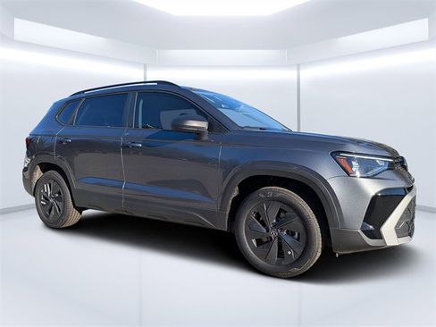 New 2026 Volkswagen Taos S image 1