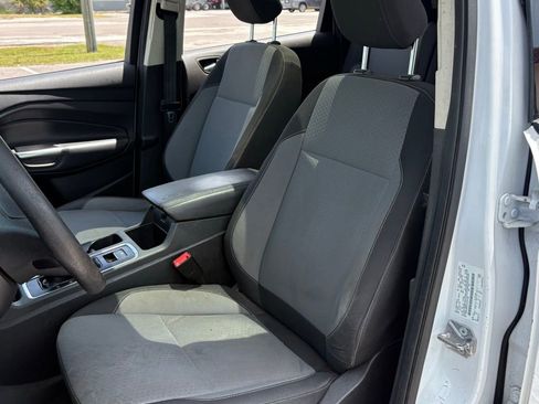 Used 2018 Ford Escape SE AWD/4WD image 9