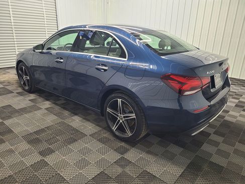 Used 2021 Mercedes-Benz A 220 4MATIC image 7