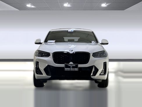 Used 2023 BMW X4 xDrive30i w/ M Sport Package image 5
