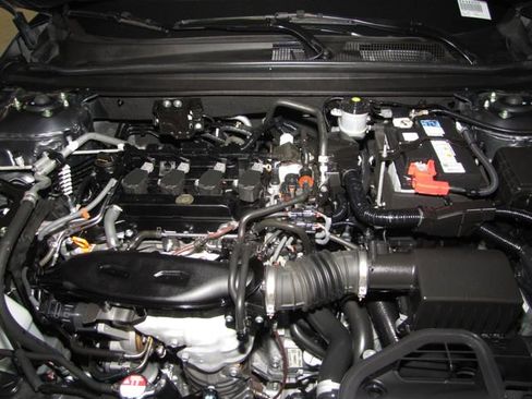 Certified 2023 Honda Accord LX image 21