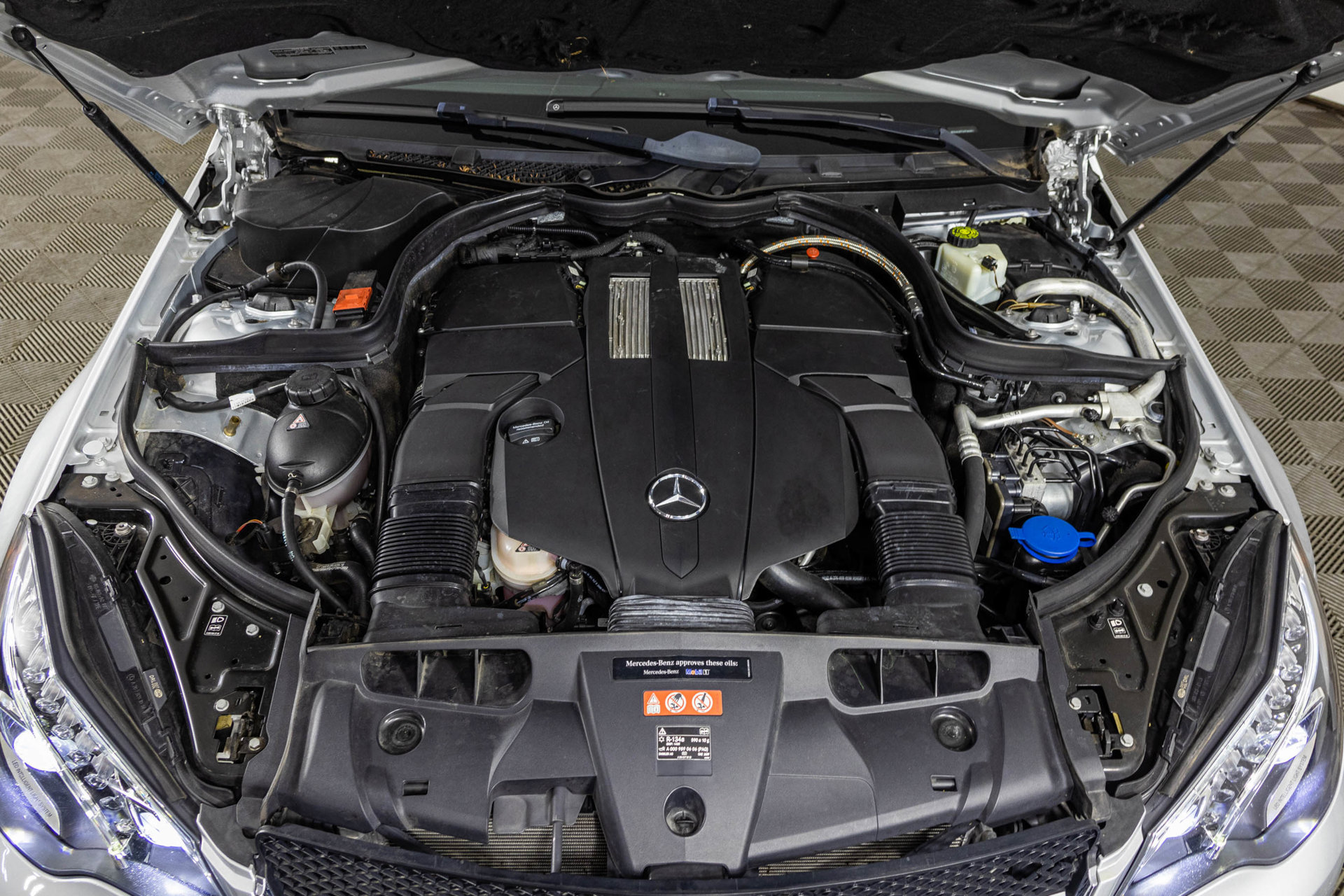Used 2017 Mercedes-Benz E 400 Cabriolet image 47