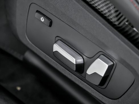 Used 2022 BMW M5 CS image 27