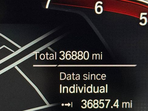 Used 2023 BMW X5 xDrive45e w/ Climate Comfort Package image 26