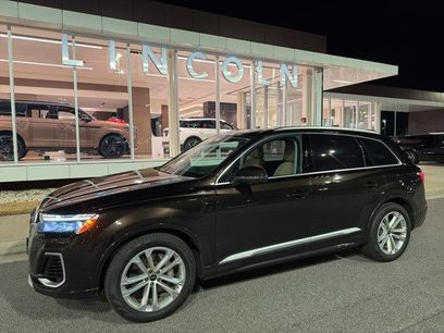 Used 2025 Audi Q7 3.0T Prestige