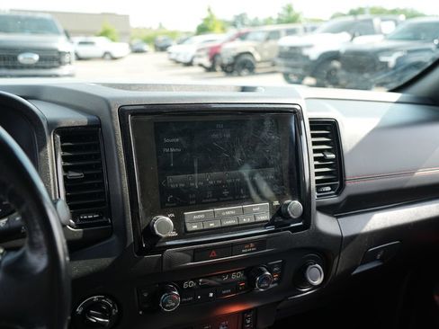 Used 2023 Nissan Frontier PRO-4X w/ Pro Convenience Package AWD/4WD image 11