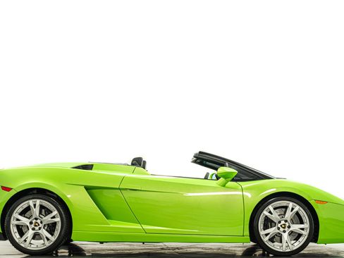 Used 2006 Lamborghini Gallardo Spyder image 2
