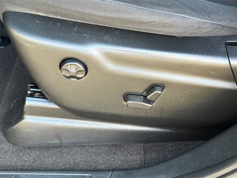 Used 2022 Dodge Durango SXT w/ Blacktop Package image 25