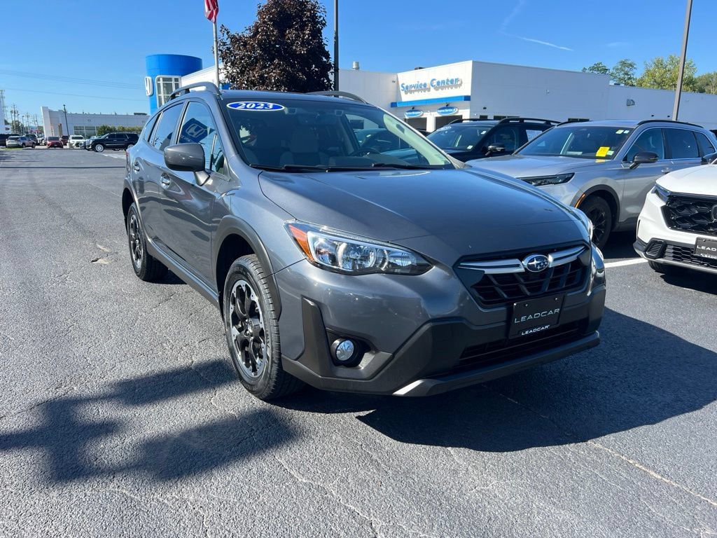 Used 2023 Subaru Crosstrek 2.0i Premium AWD/4WD image 7