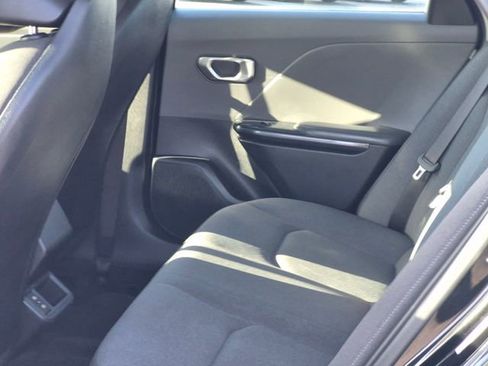 Used 2025 Kia K4 LX image 17