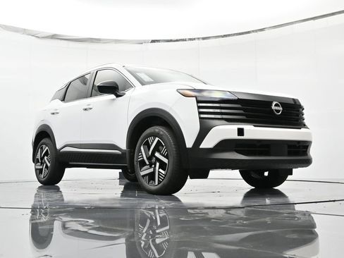 New 2026 Nissan Kicks SV image 38