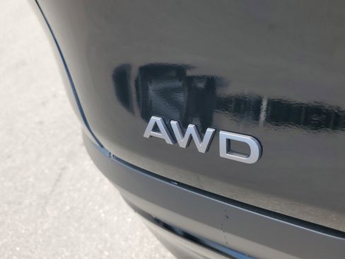 New 2026 Nissan Murano SV image 7