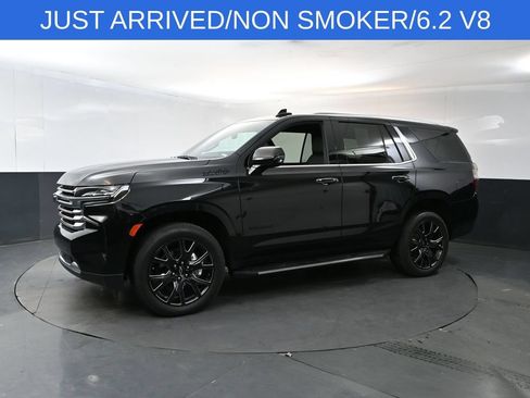 Used 2023 Chevrolet Tahoe High Country AWD/4WD image 2