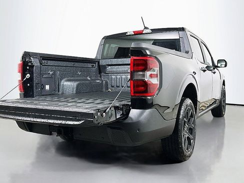 New 2025 Ford Maverick XLT w/ Black Appearance Package image 16