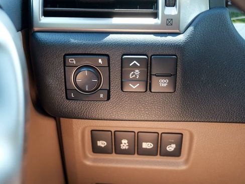 Used 2023 Lexus GX 460 Premium w/ Premium Package AWD/4WD image 57